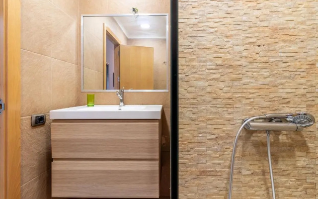 Flatguest Guest on Board + 3Bdr + Urban + Wifi