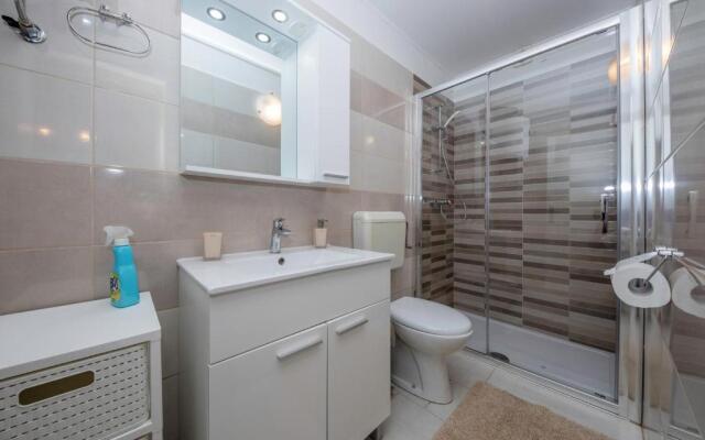 Holiday House Predrag