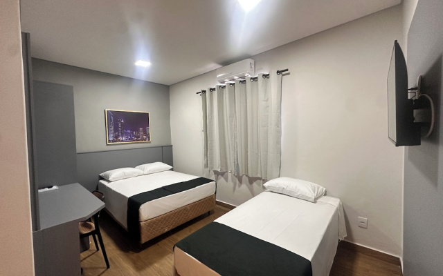 B.Hotel Economy 888
