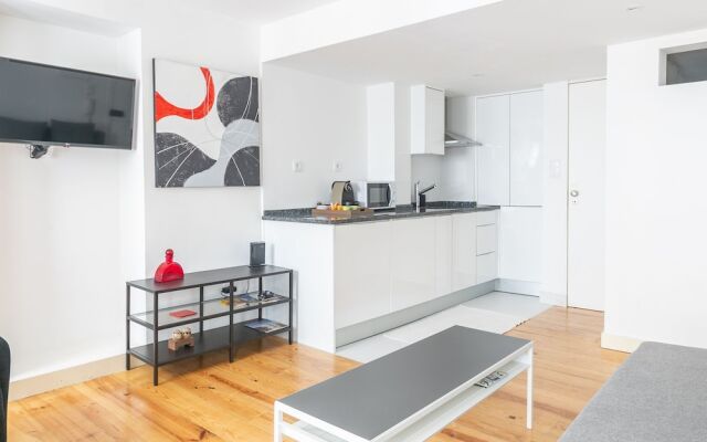 Apartment in the HEART of Bairro Alto
