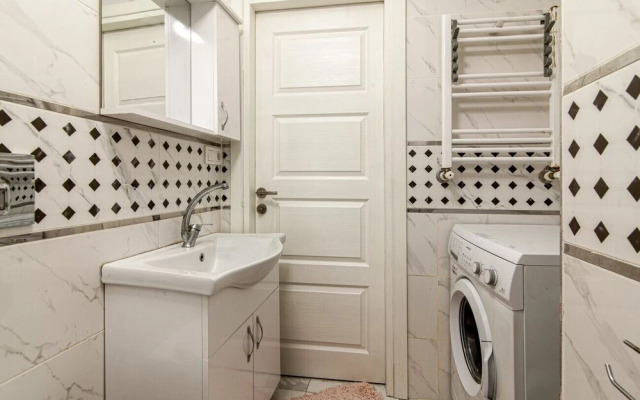 Cozy Flat Close to Various Malls in Kagithane