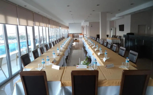 Perla Otel