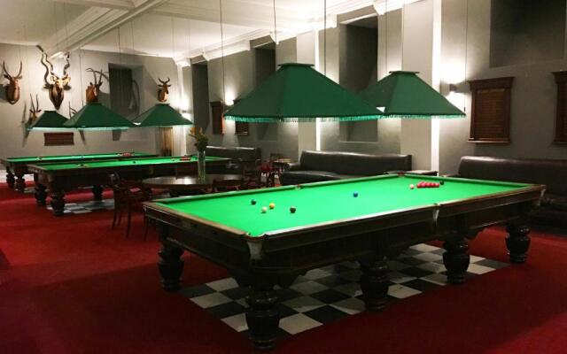 Rand Club Suites