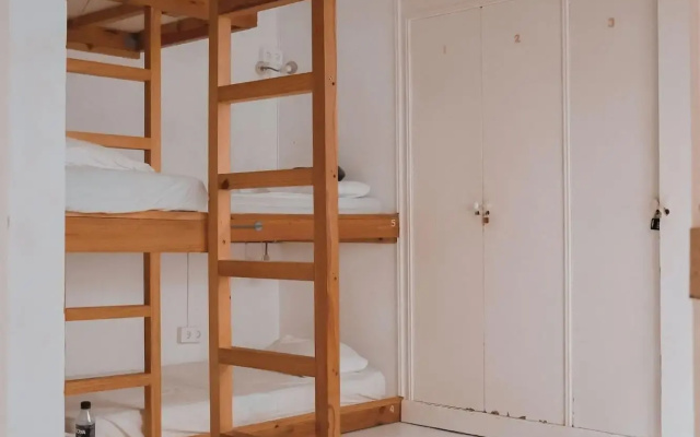 HiTide Hostel