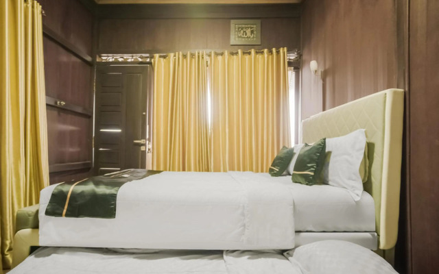 Grand Malaka Ethical Hotel