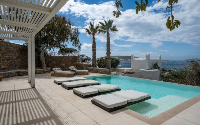 Numi Suites