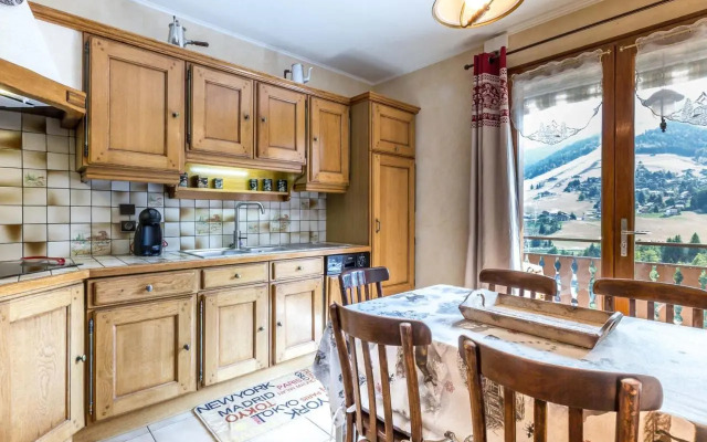 Chalet La Clusaz, 5 pièces, 9 personnes - FR-1-437-56
