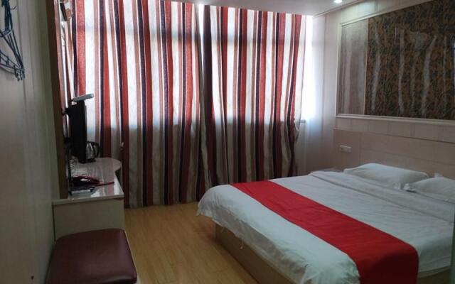 Thank Inn Hotel Anhui Fuyang Business and Trade City