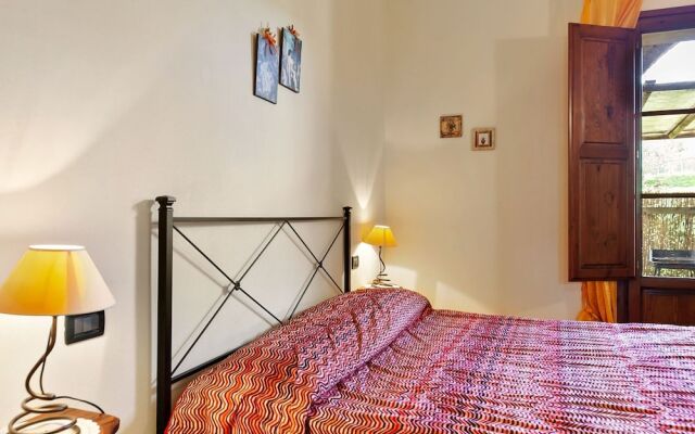 Traditional Holiday Home in Chianni With Swimming Pool