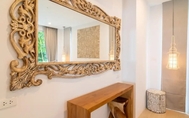 Cozy 2-Bed Apt by the Sea & Beach KBR37