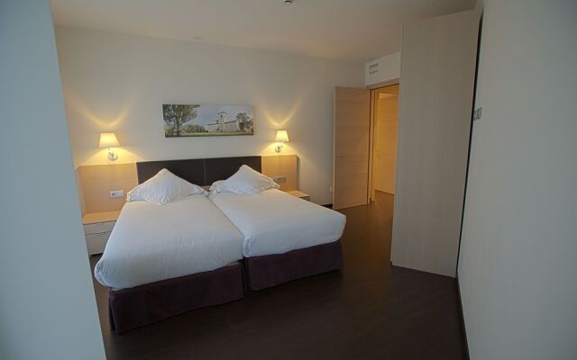 Apartamentos Jardines de Uleta Suites