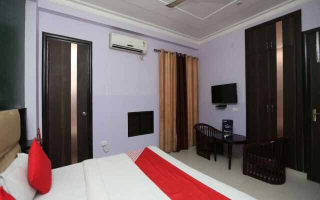 Oyo 14279 Bed Inn