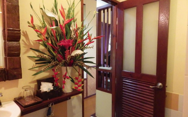 PuraVida Pai Resort