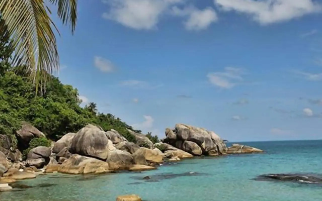 Baan Fhan Talay