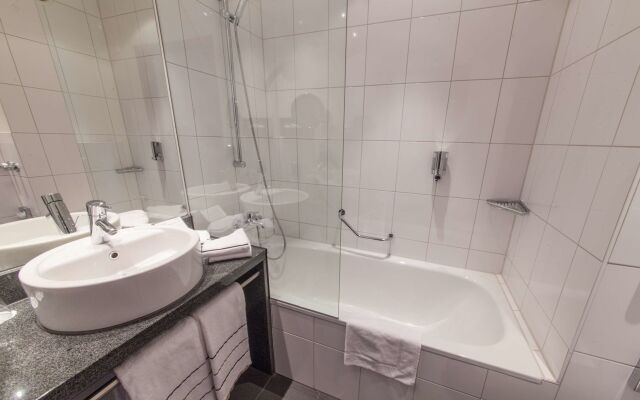 NOVINA HOTEL Tillypark