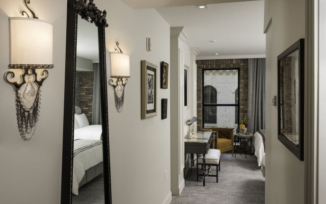 The Ivey's Hotel