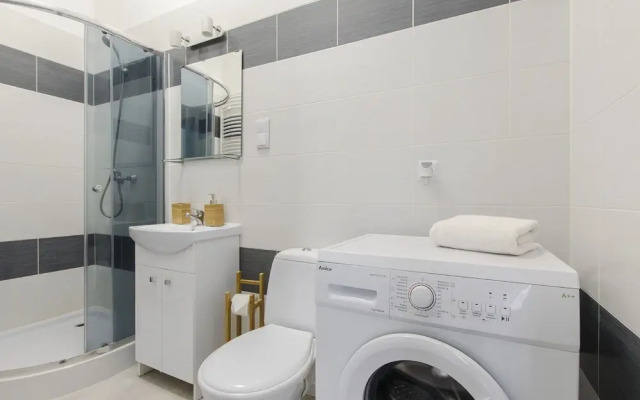 Apartstate On 6 Sierpnia 37