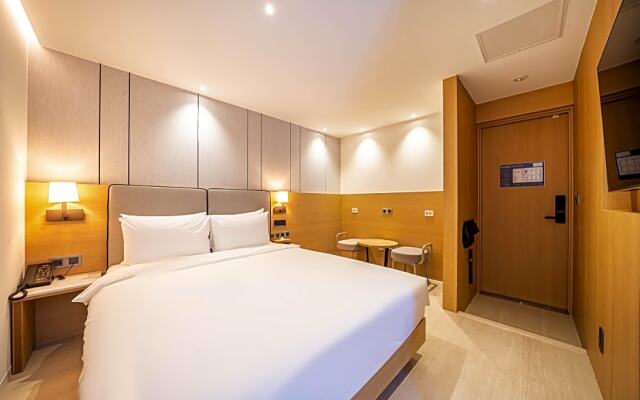 Changwon Masan Ocean View Hotel