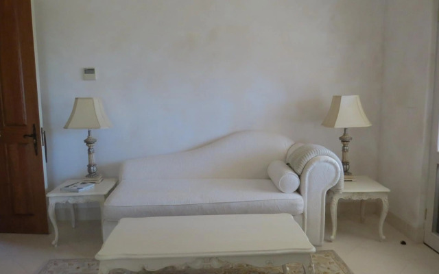 Victoria's at Ewingsdale