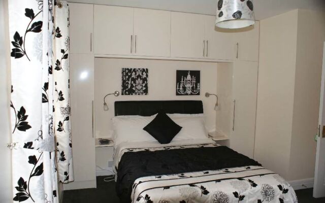 Eske Villa Bed & Breakfast