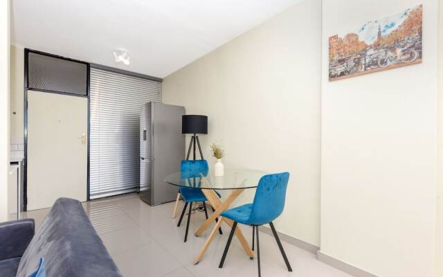 Illovo Mews 210