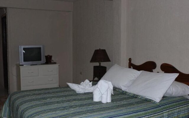 Bonefish Hotel