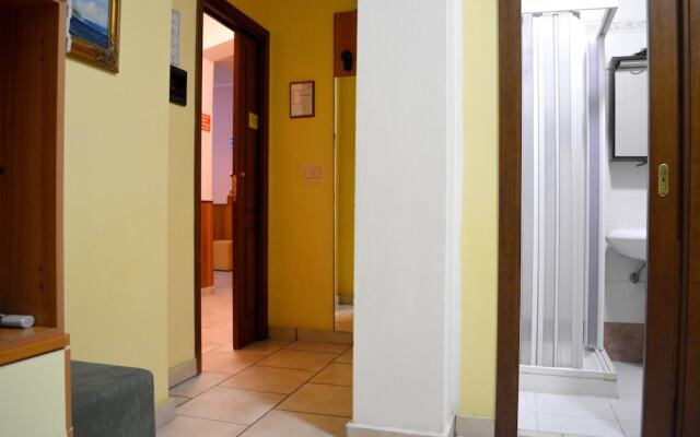 Studio in Reggio di Calabria - 2 km From the Beach