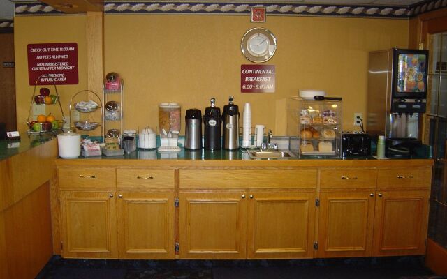 Wakota Inn and Suites