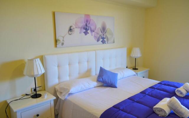 Golive Esquirol Beach
