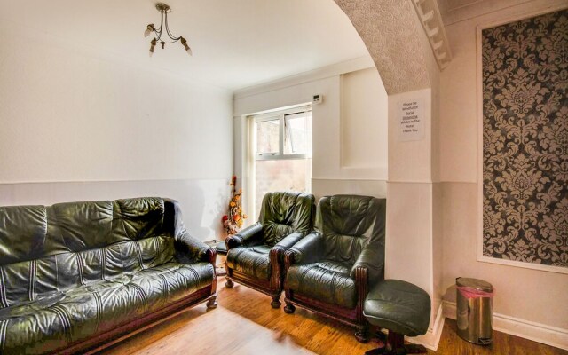 Eastbourne Lodge
