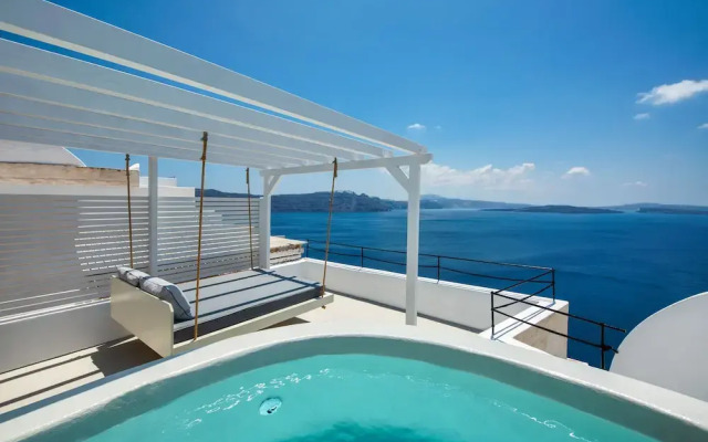 Kaleidoscope Oia Suites