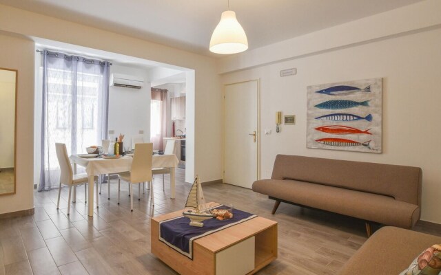Stunning Apartment in Trappeto With 2 Bedrooms and Wifi