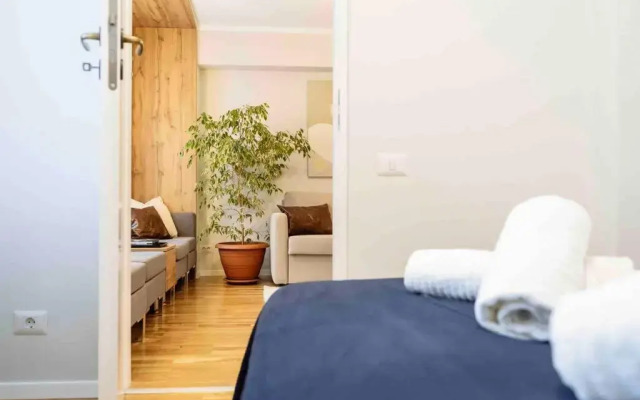 Stunning Views 2BR Intercontinental Flat