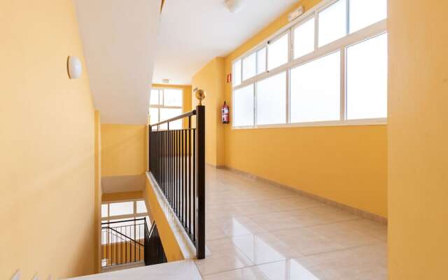 Alfalfa Sky View By Valcambre