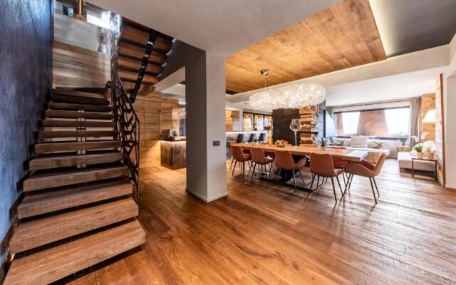 Cocoon Deluxe Luxury Chalet SPA F&B