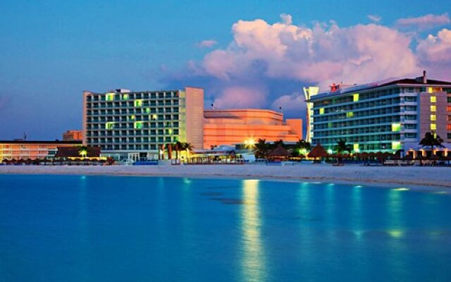 Krystal International Vacation Club Cancún, Cancún, Mexico