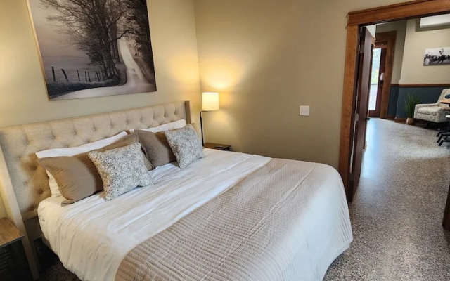 The Lodge Luxury Suites