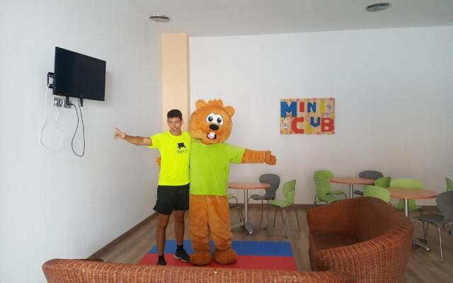 Advise Hotels Reina