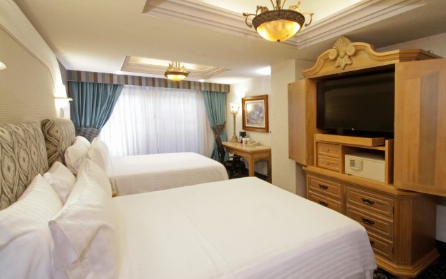 Holiday Inn Queretaro-Centro Historico by IHG