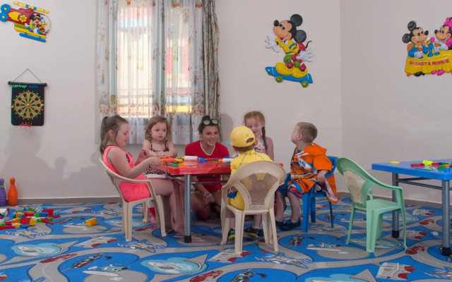Esra Family Suite