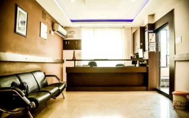 Palacia Inn by OYO Rooms