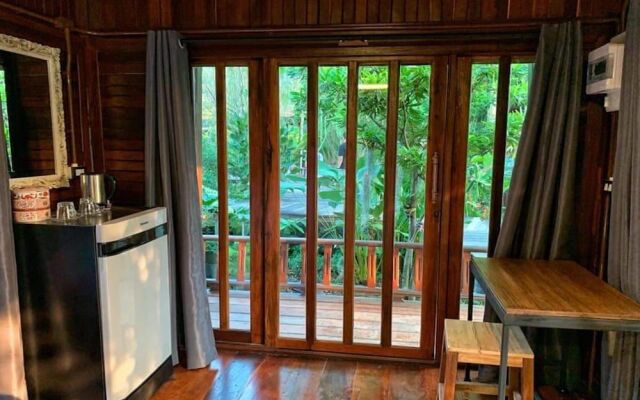 Rustic Charm Suphan