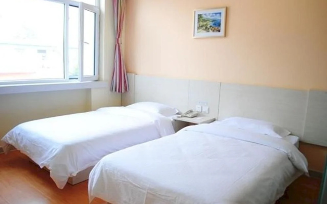 Xinjinyong Express Hotel