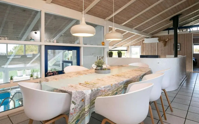 9 Person Holiday Home in Saltum