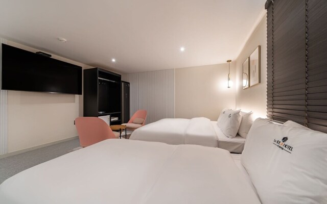 Ulsan Samsan Hotel Le Idea