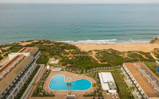 Hotel ILUNION Calas De Conil
