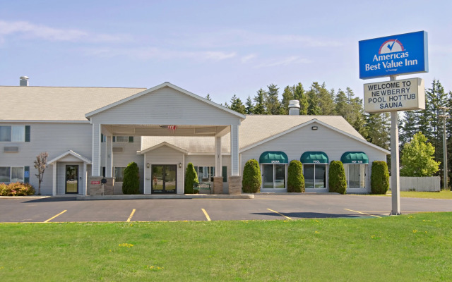 Americas Best Value Inn Tahquamenon Country