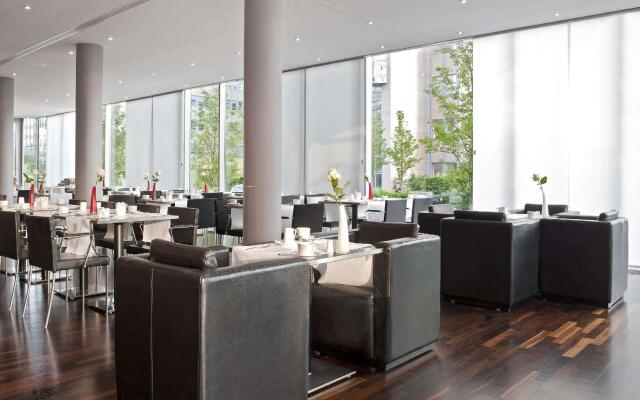 DoubleTree by Hilton Frankfurt Niederrad