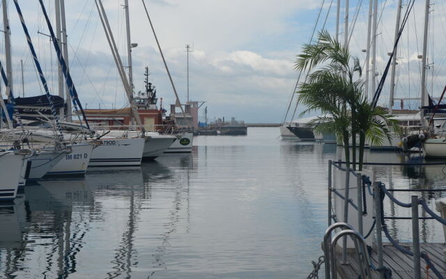 Boat Sissi Cagliari