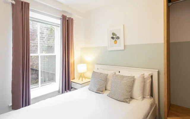 Host Stay The Tea Warehouse - Earl Grey